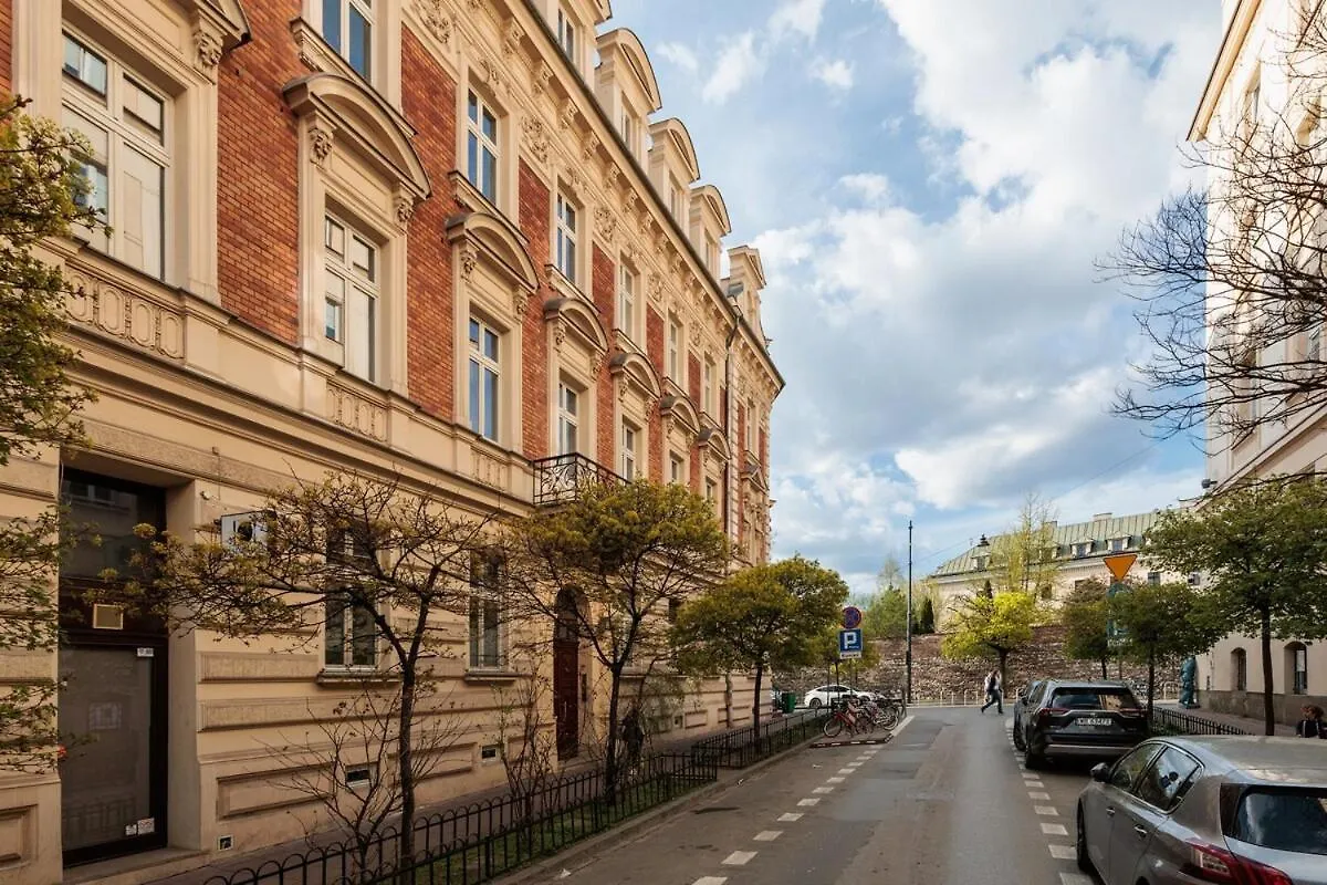 Urban Light Apartment - 3' Main Square - By Upstairs Krakow